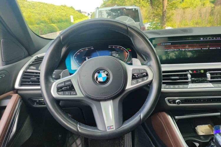Used BMW X6 2022 Restyled xDrive30i M Sport Package Steering Wheel