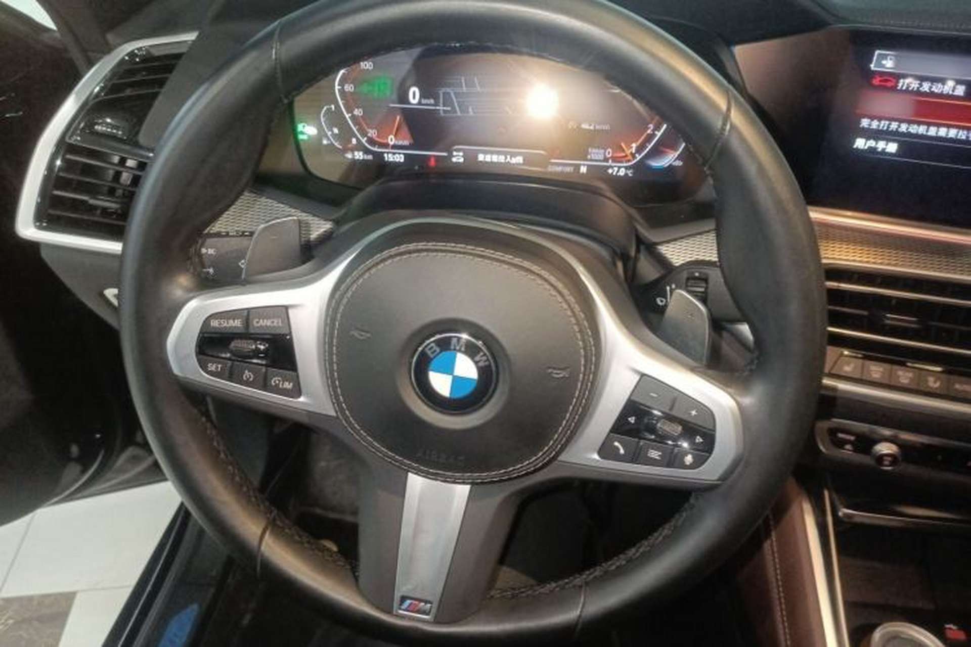 Used BMW X6 2022 Second Facelift xDrive40i M Sport Package Steering Wheel