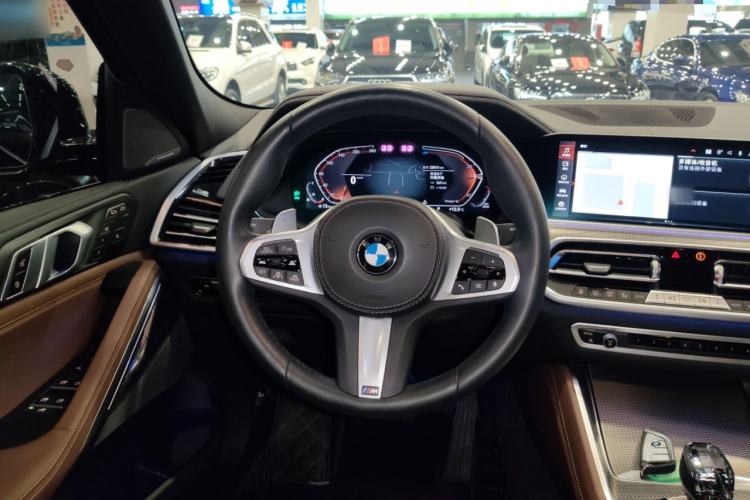 Used BMW X6 2022 Second Facelift xDrive40i Luxury Version M Sport Package Steering Wheel