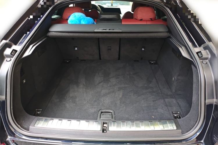 Used BMW X6 2022 Restyled xDrive30i M Sport Package Trunk
