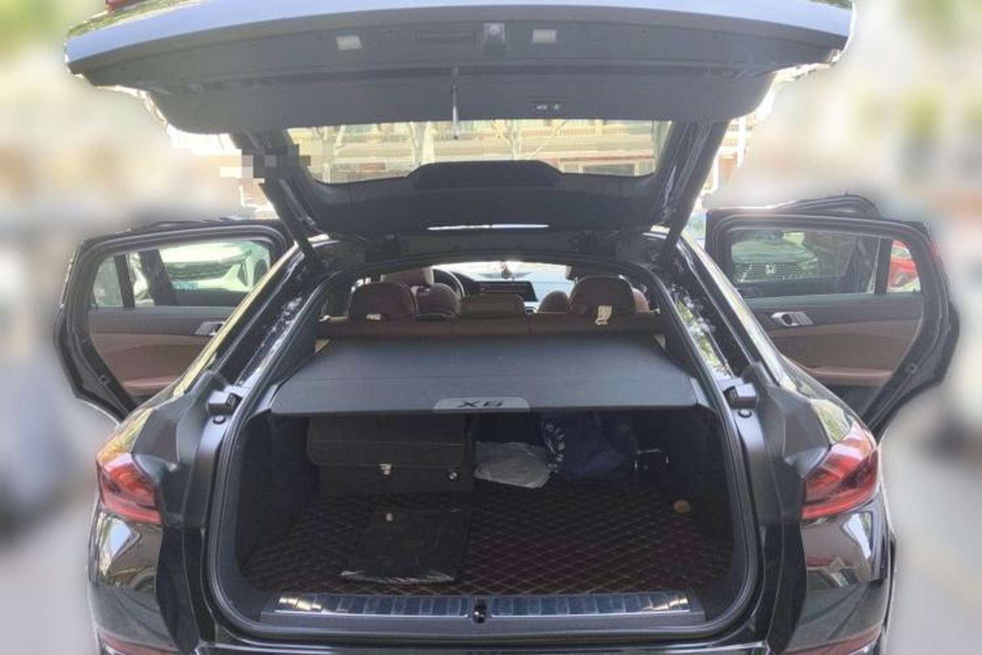 Used BMW X6 2022 xDrive30i M Sport Package Trunk