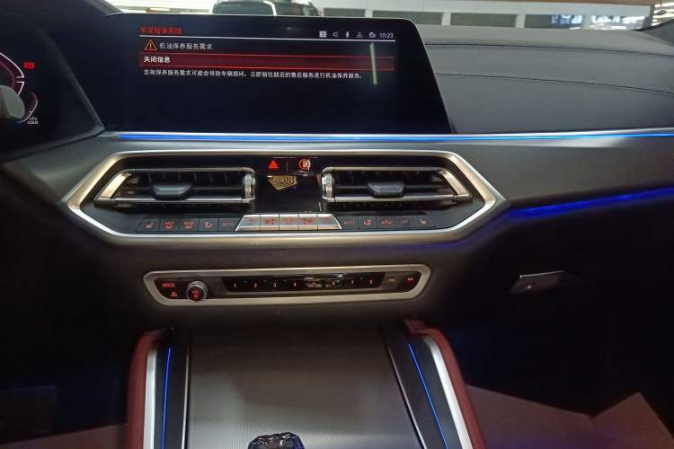 Used BMW X6 2022 Restyled xDrive30i M Sport Package Audio And AC Panel