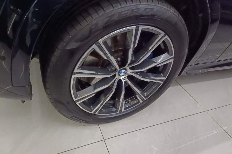 Used BMW X6 2022 Restyled xDrive30i M Sport Package Exterior 4