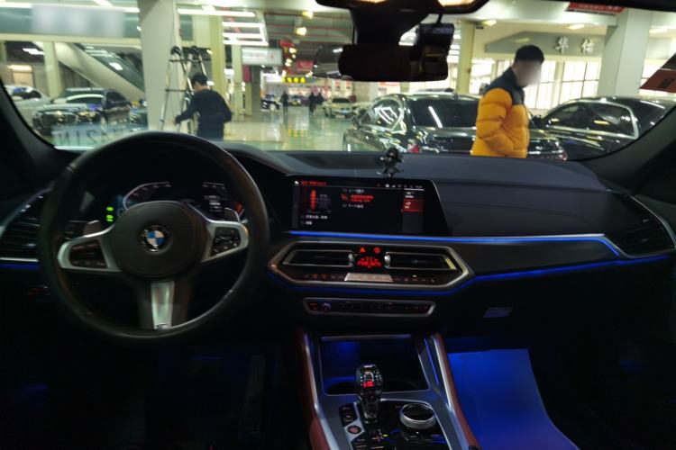 Used BMW X6 2022 Restyled xDrive30i M Sport Package Interior 2