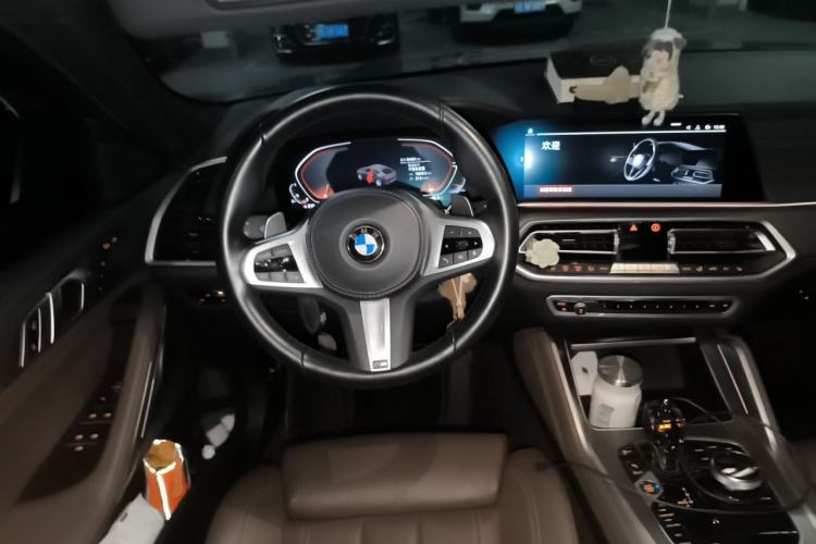 Used BMW X6 2022 Restyled xDrive30i M Sport Package Steering Wheel