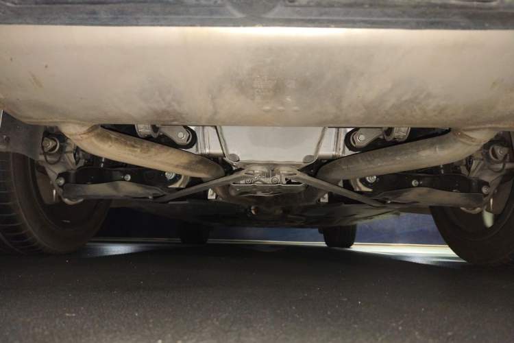 Used BMW X6 2022 Restyled xDrive40i M Sport Package Chassis Rear