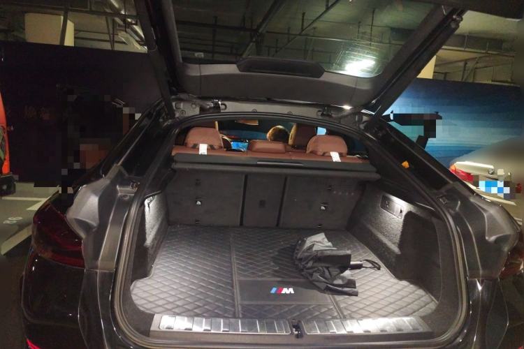 Used BMW X6 2022 Restyled xDrive40i M Sport Package Trunk