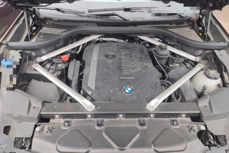 Used BMW X6 2022 Restyled xDrive40i M Sport Package Engine Bay