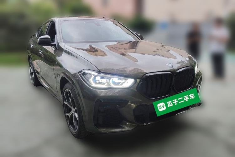 Used BMW X6 2022 Second Facelift xDrive40i M Sport Package Front Right 45 Deg
