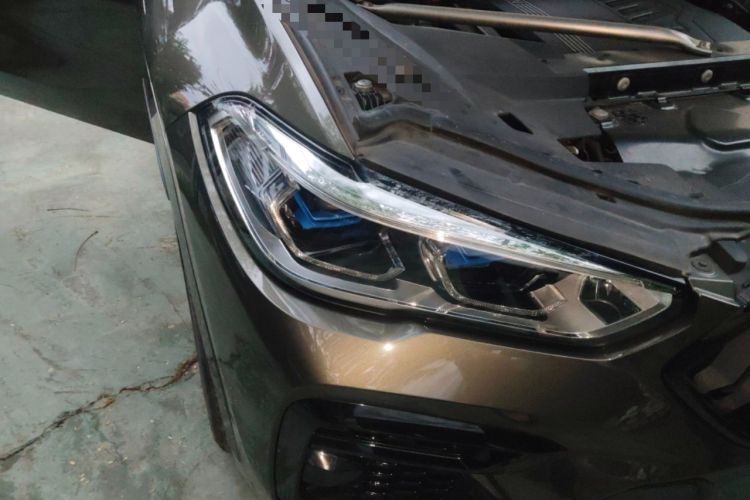 Used BMW X6 2022 Second Facelift xDrive40i M Sport Package Right Front Headlight
