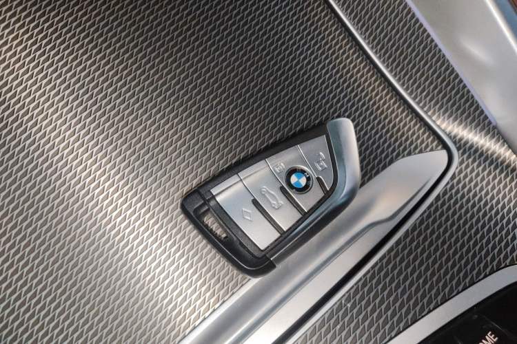 Used BMW X6 2022 Second Facelift xDrive40i M Sport Package Vehicle Key