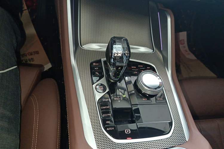 Used BMW X6 2022 Restyled xDrive40i M Sport Package Gear Lever