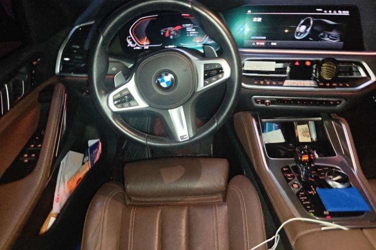 Used BMW X6 2022 xDrive30i M Sport Package Steering Wheel