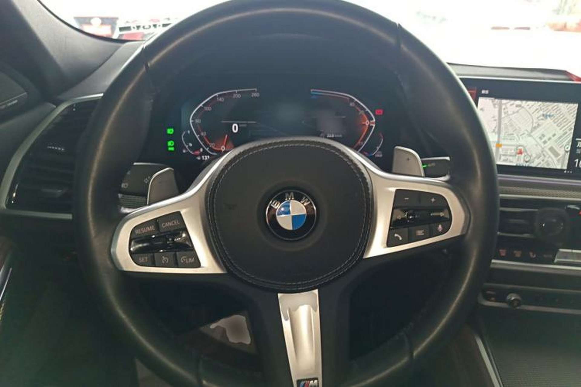 Used BMW X6 2022 Restyled xDrive40i M Sport Package Steering Wheel