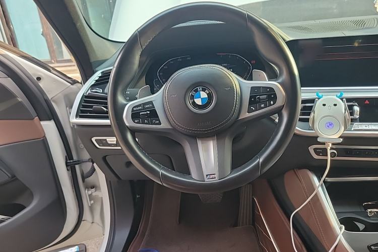 Used BMW X6 2022 xDrive30i M Sport Package Steering Wheel