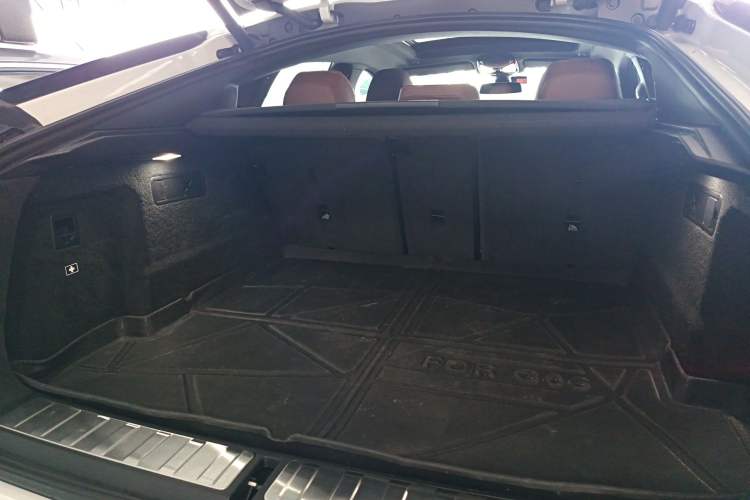 Used BMW X6 2022 Restyled xDrive40i M Sport Package Trunk