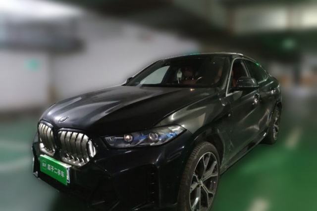 Used BMW X6 2023 xDrive40i Luxury Model with M Sport Package