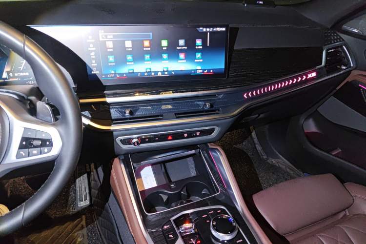 Used BMW X6 2023 xDrive40i M Sport Package Audio And AC Panel