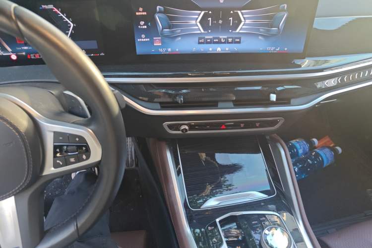 Used BMW X6 2023 xDrive30i M Sport Package Audio And AC Panel