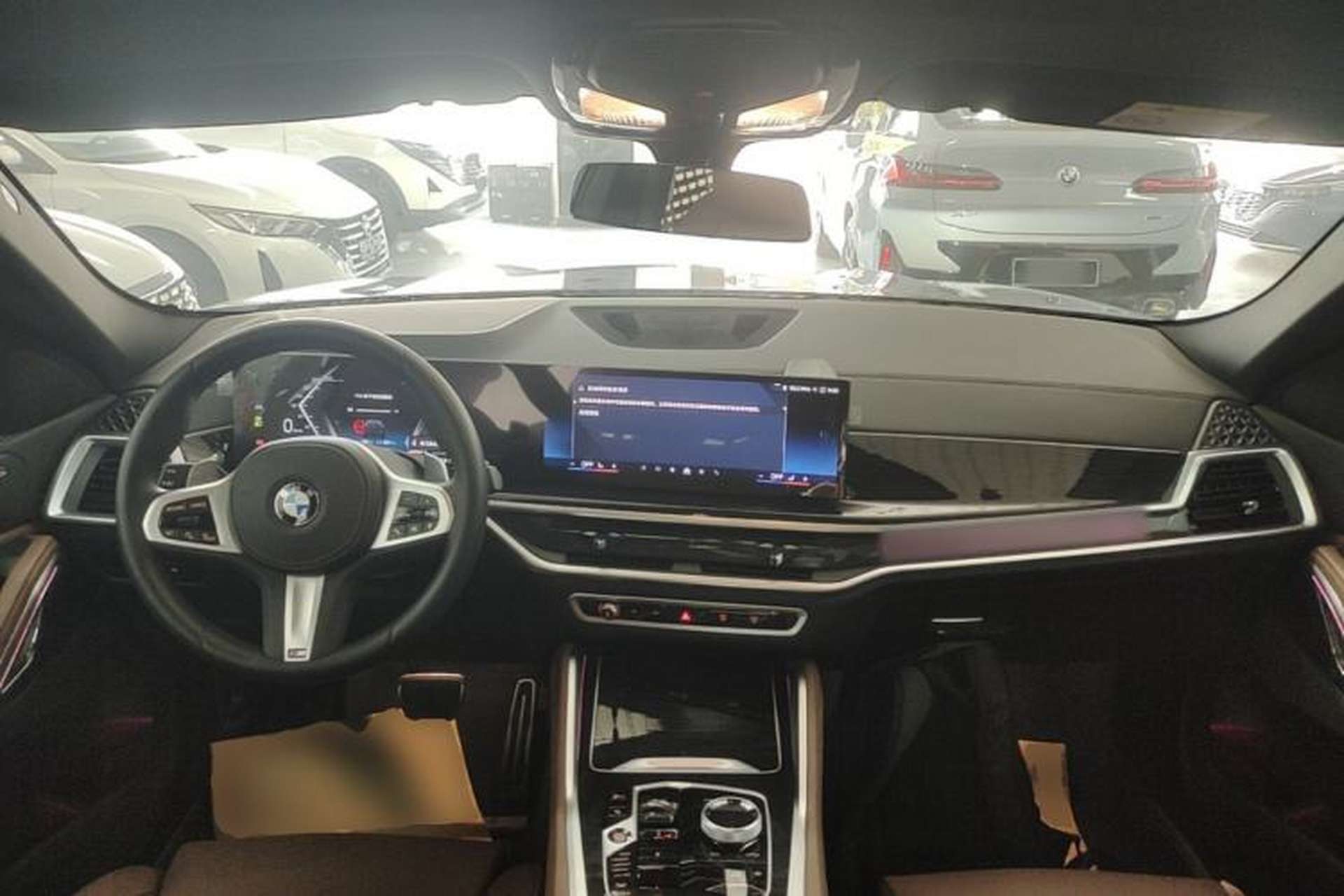 Used BMW X6 2023 xDrive30i M Sport Package Center Console