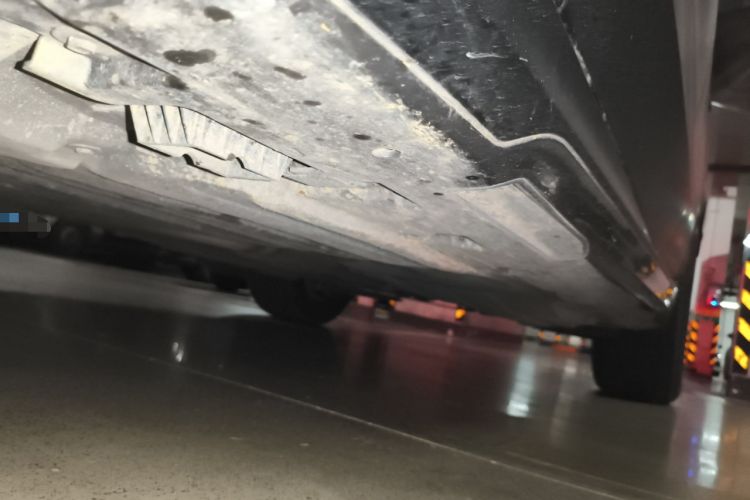 Used BMW X6 2023 xDrive30i M Sport Package Chassis Front Left