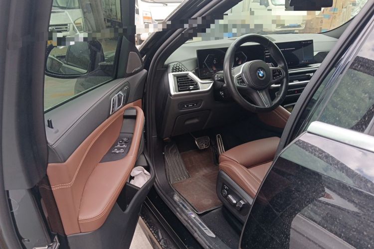Used BMW X6 2023 xDrive40i M Sport Package Driver Seat