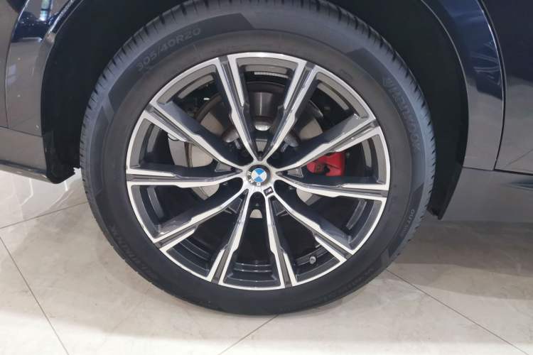 Used BMW X6 2023 xDrive30i M Sport Package Exterior 1