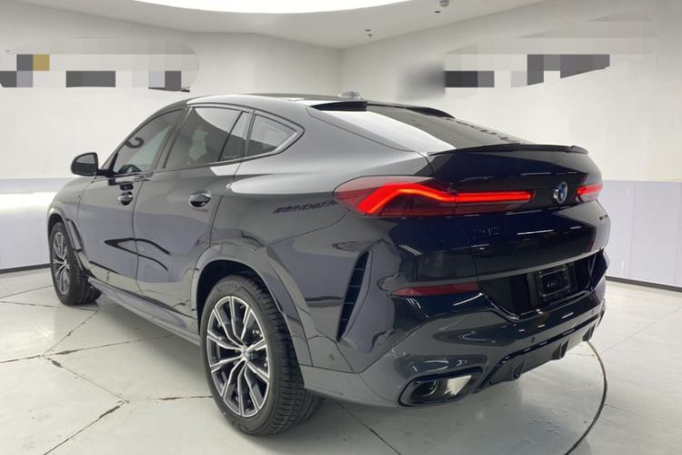 Used BMW X6 2023 xDrive30i M Sport Package Exterior 1