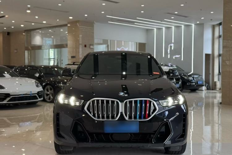 Used BMW X6 2023 xDrive30i M Sport Package Exterior 14