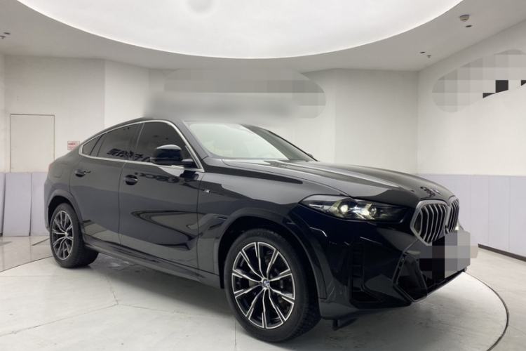 Used BMW X6 2023 xDrive30i M Sport Package Exterior 3