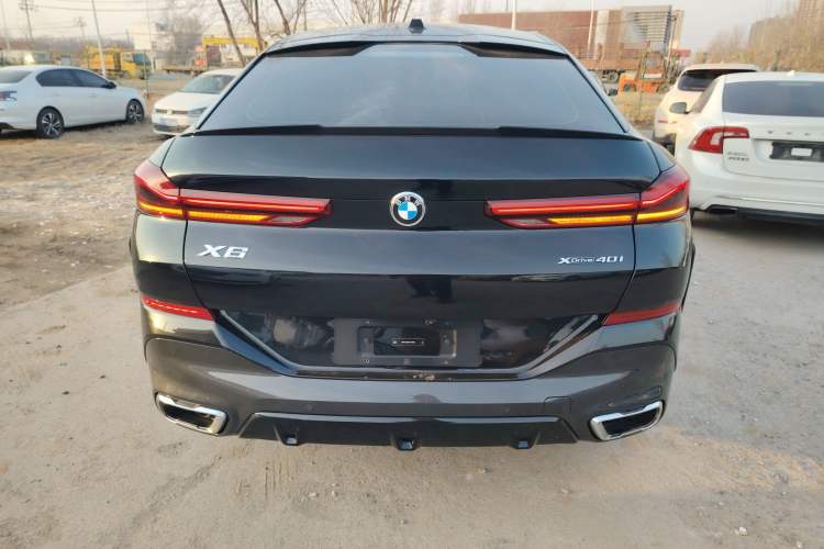 Used BMW X6 2023 xDrive40i M Sport Package Exterior 4