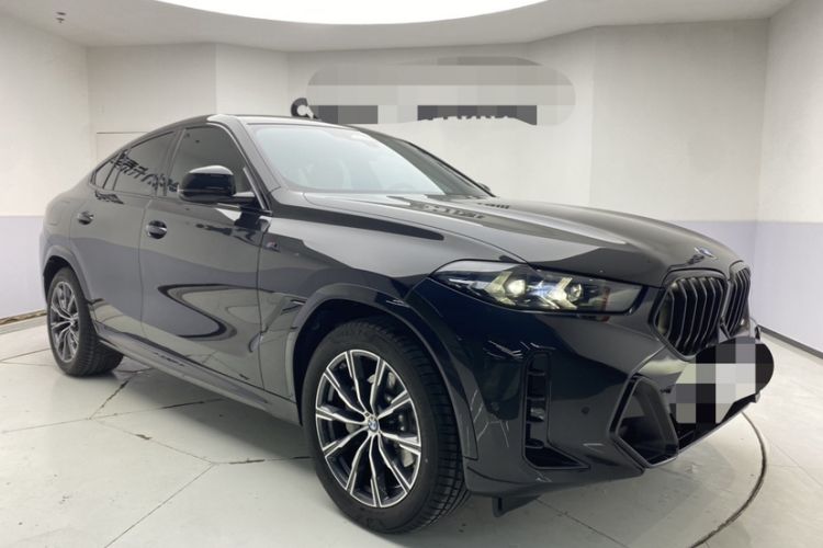 Used BMW X6 2023 xDrive30i M Sport Package Exterior 4