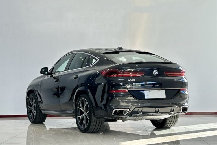 Used BMW X6 2023 xDrive40i Luxury Model with M Sport Package Exterior 5