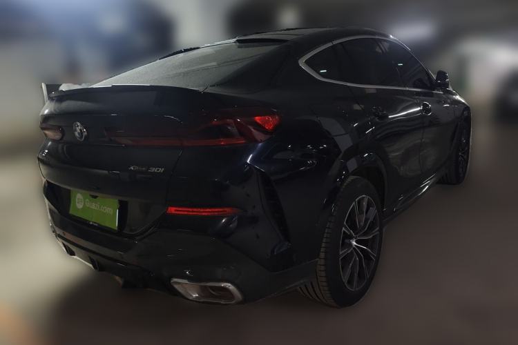 Used BMW X6 2023 xDrive30i M Sport Package Exterior 5