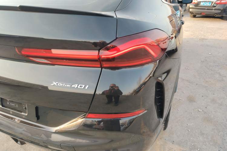 Used BMW X6 2023 xDrive40i M Sport Package Exterior 6