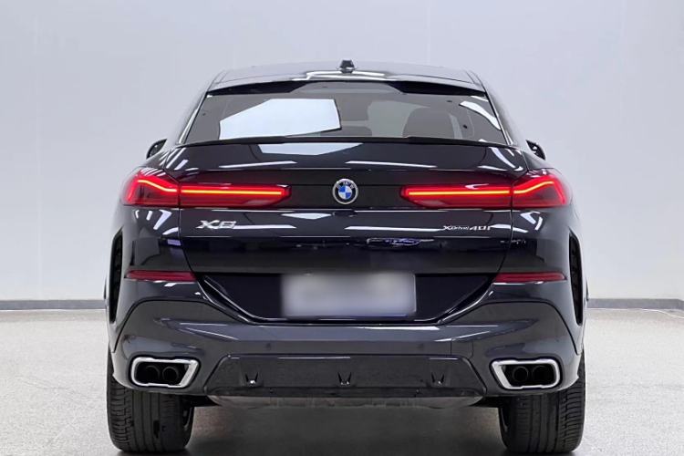 Used BMW X6 2023 xDrive40i Luxury Model with M Sport Package Exterior 6