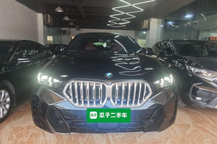 Used BMW X6 2023 xDrive30i M Sport Package Front