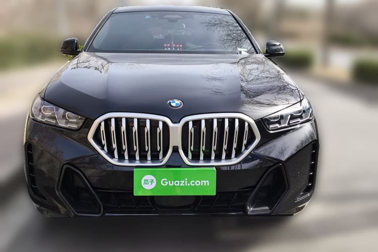 Used BMW X6 2023 xDrive40i Luxury Model with M Sport Package Front