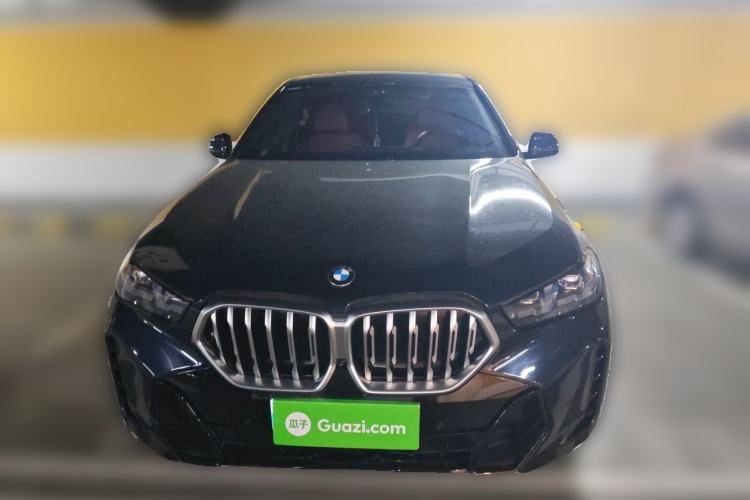Used BMW X6 2023 xDrive40i Luxury Model with M Sport Package Front