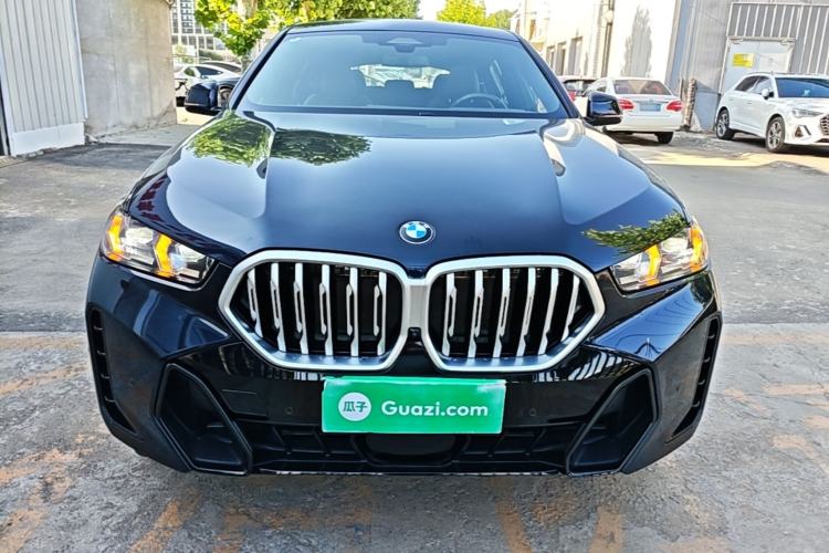 Used BMW X6 2023 xDrive40i M Sport Package Front