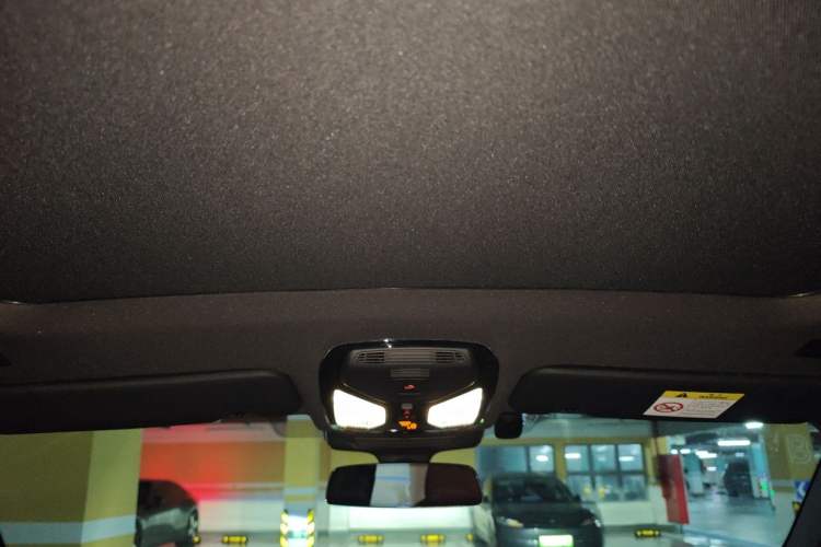 Used BMW X6 2023 xDrive30i M Sport Package Headliner