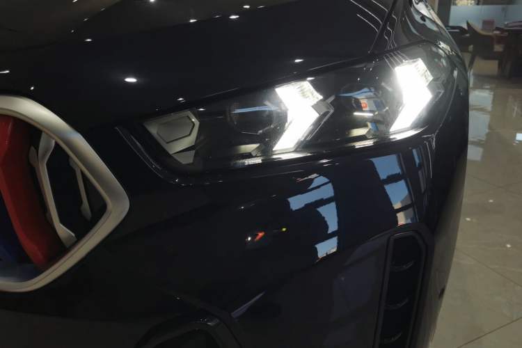 Used BMW X6 2023 xDrive30i M Sport Package Left Front Headlight