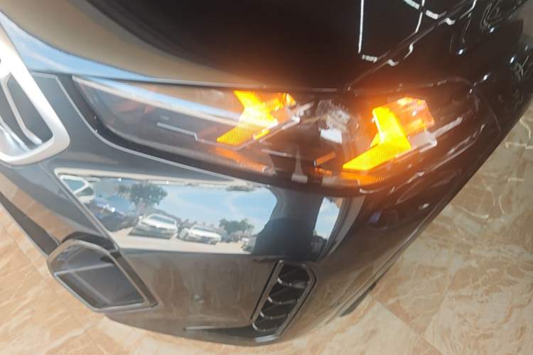 Used BMW X6 2023 xDrive30i M Sport Package Left Front Headlight