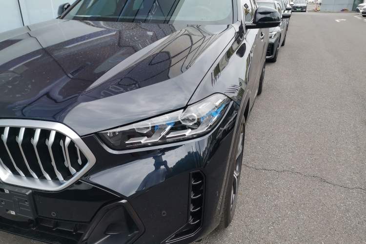 Used BMW X6 2023 xDrive40i M Sport Package Left Front Headlight
