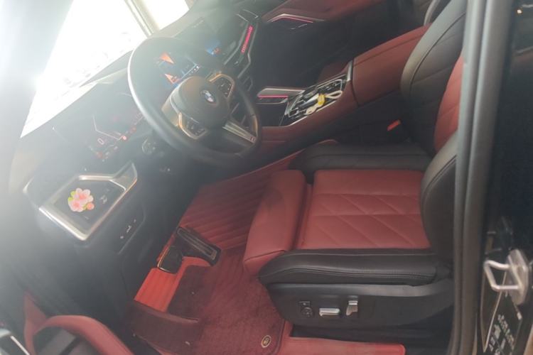 Used BMW X6 2023 xDrive30i M Sport Package Left Front Seat