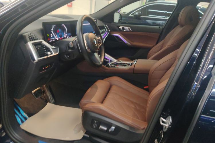 Used BMW X6 2023 xDrive30i M Sport Package Left Front Seat