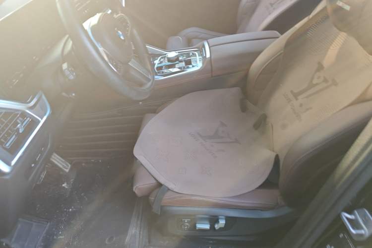 Used BMW X6 2023 xDrive30i M Sport Package Left Front Seat