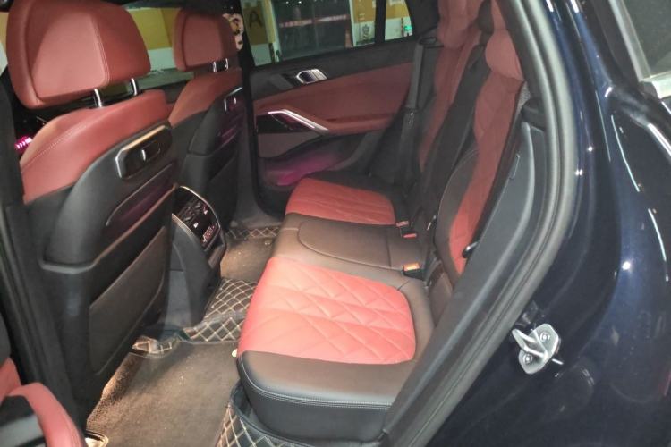 Used BMW X6 2023 xDrive40i Luxury Model with M Sport Package Left Rear Seat