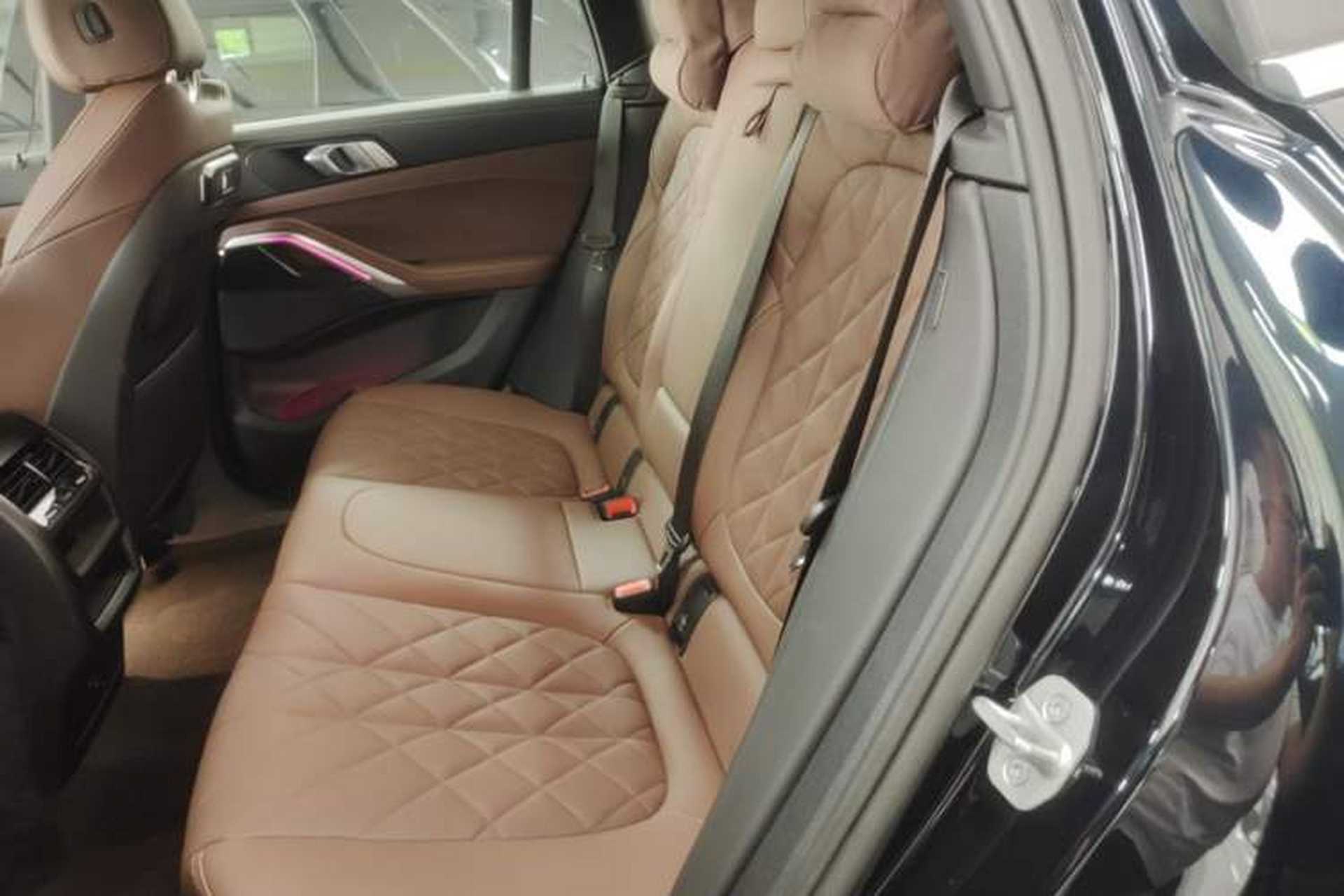 Used BMW X6 2023 xDrive30i M Sport Package Left Rear Seat