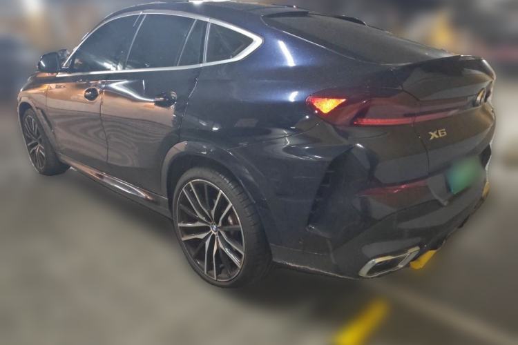 Used BMW X6 2023 xDrive40i Luxury Model with M Sport Package Rear Left 45 Deg